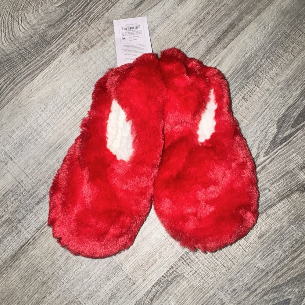 Auden Faux Fur Slipper Socks Red White Gripper Bottoms Women’s S/M 5-7 NWT